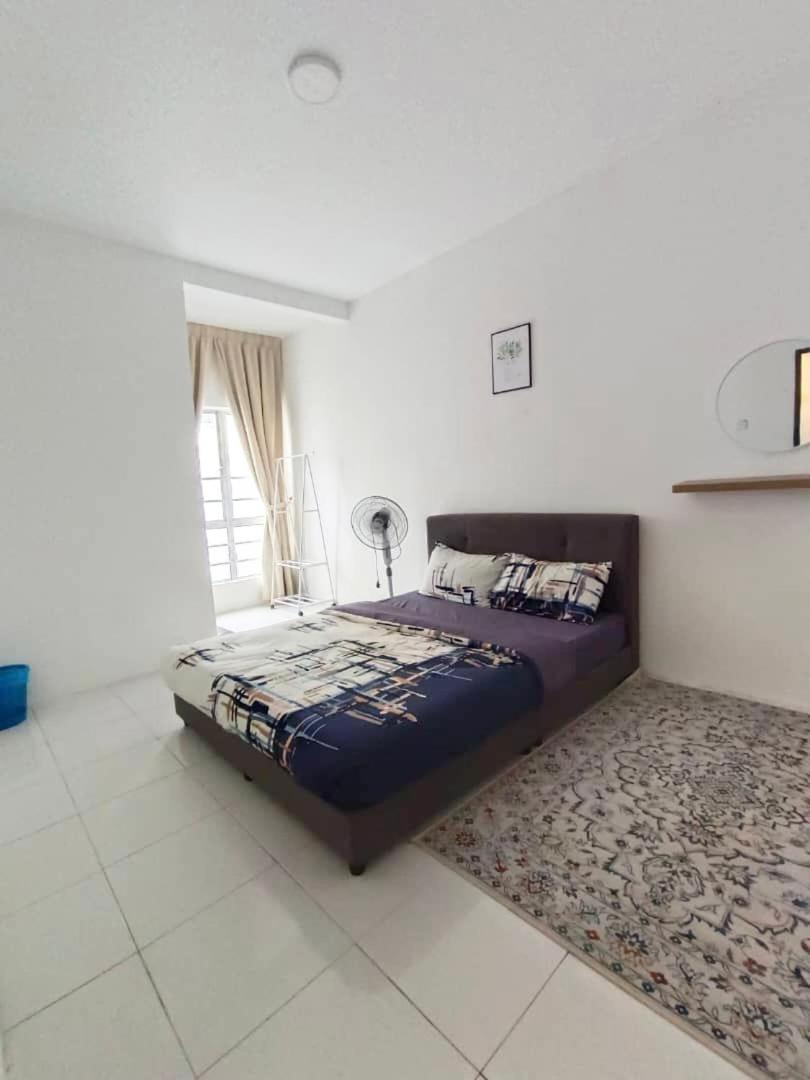 Apartment Irdina At Emerald Avenue Centrum